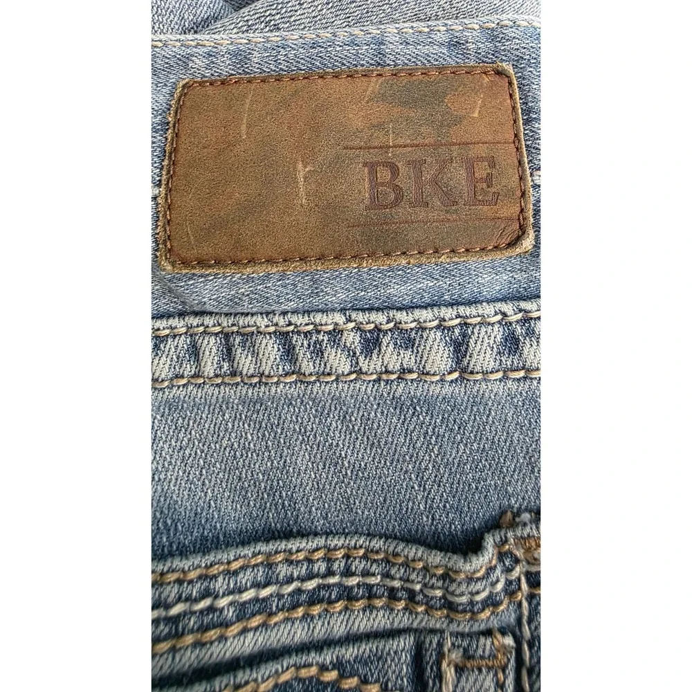 BKE Jake Straight Leg Men's Jeans 38R Blue Medium Wash Denim Pants 38X32